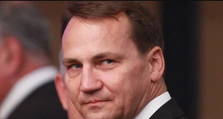 poland-to-increase-its-defense-spending-to-5percent-sikorsky