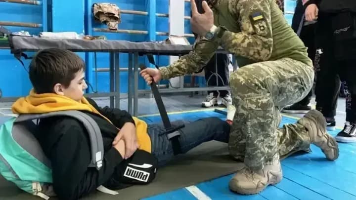 drone-control-shooting-ranges-and-tactical-medicine-uah-165-billion-allocated-for-the-updated-school-course-defense-of-ukraine