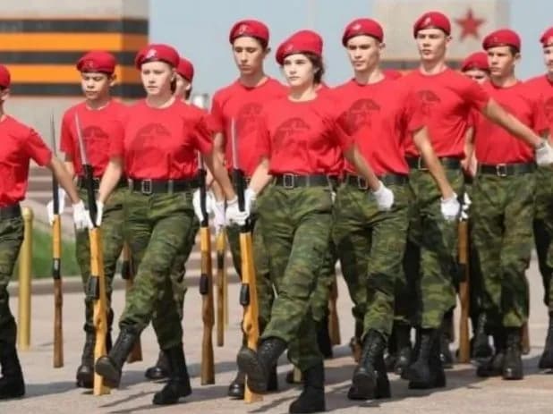 young-men-from-luhansk-regions-tot-undergo-training-with-firearms-training-as-part-of-occupants-junior-army-luhansk-rma