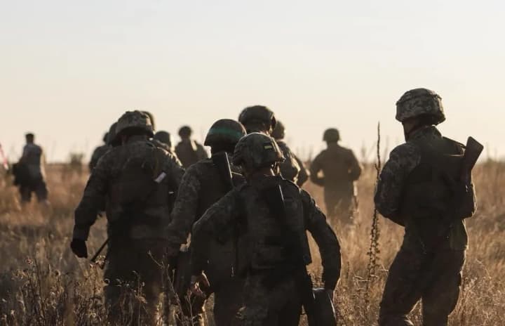 sili-oboroni-prodolzhayut-vipolnyat-boevie-zadachi-na-levoberezhe-dnepra-likhovoi