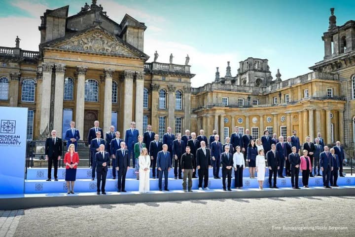 scholz-rejects-zelenskys-call-to-shoot-down-russian-missiles