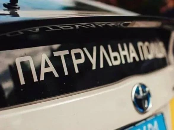 a-man-who-was-running-away-and-pushing-policemen-was-detained-in-kyiv-during-patrolling-with-the-tcc-patrol-police