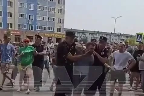 u-rosiiskomu-krasnodari-mitynhuiut-cherez-vidkliuchennia-svitla-ta-vody-pochalysia-zatrymannia