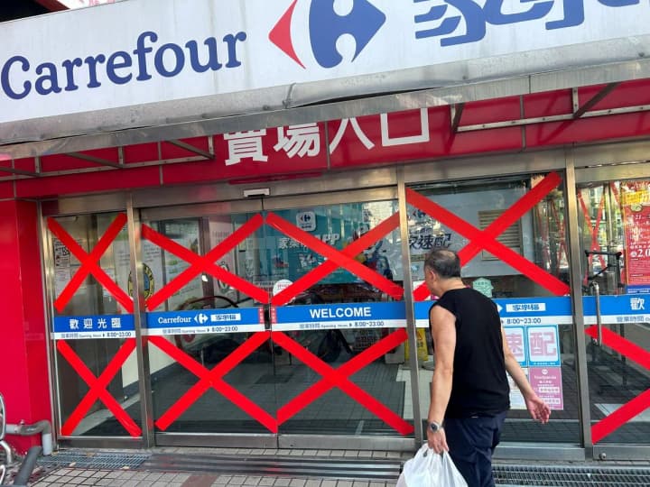 taivan-gotovitsya-k-taifunu-gemi-lyudyam-predostavlen-vikhodnoi-voennie-perevedeni-v-rezhim-gotovnosti