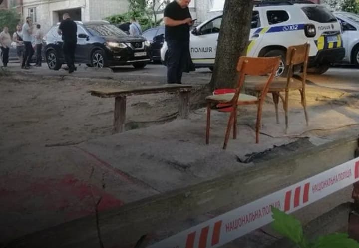 zhyve-z-mamoiu-poriadnyi-i-dobre-vchytsia-pro-zatrymanoho-18-richnoho-khloptsia-pidozriuvanoho-u-vbyvstvi-farion-rozpoviv-druh