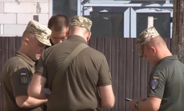 u-minoborony-rozpovily-koly-povistky-perestanut-vydavaty-na-vulytsiakh