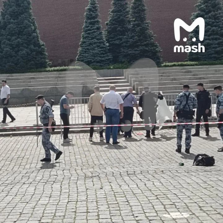 president-of-a-military-research-institute-in-russia-tried-to-set-himself-on-fire-media