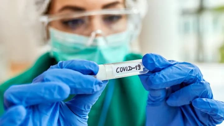 u-stolytsi-suttievo-zrostaie-zakhvoriuvanist-na-koronavirus-kmda