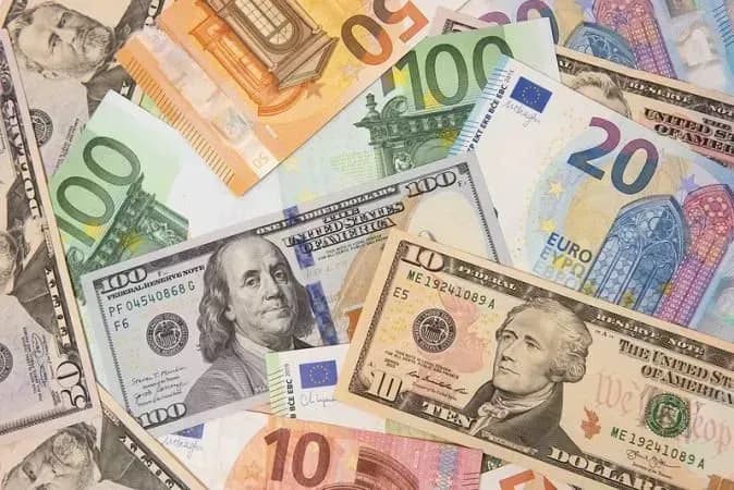 currency-exchange-rates-as-of-july-30-dollar-and-euro-weakened-significantly