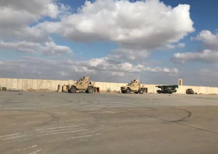 raketnyi-udar-po-aviabazi-al-asad-v-iraku-de-rozmishcheni-syly-ssha