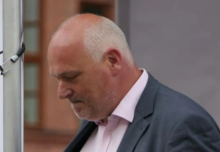 deputat-partii-alternativa-dlya-germanii-krupno-oshtrafovan-za-sokritie-dannikh-o-biznese-v-belarusi