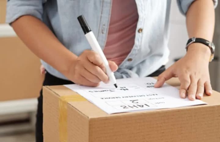 u-derzhmytsluzhbi-rozpovily-za-yakykh-umov-enerhoobladnannia-zvilniaietsia-vid-opodatkuvannia-v-poshtovykh-ta-ekspres-vidpravlenniakh