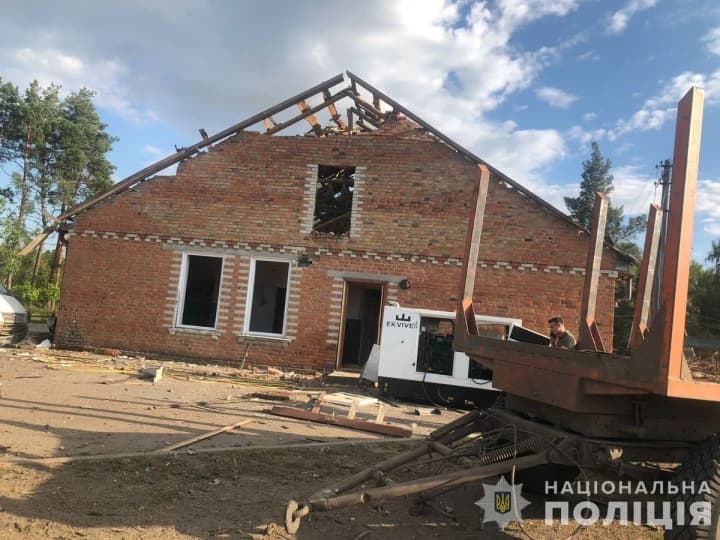 russian-federation-shelled-36-settlements-in-sumy-region-overnight-police-show-the-consequences