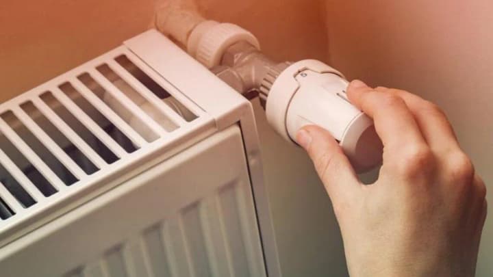 v-kieve-prodolzhaetsya-podgotovka-k-otopitelnomu-sezonu-80percent-stolichnikh-zdanii-uzhe-gotovi-k-zime