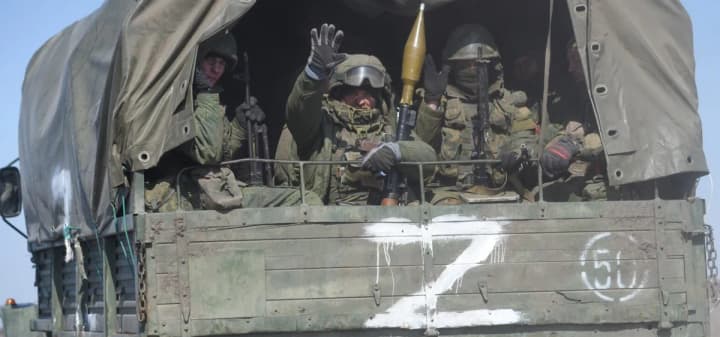 british-intelligence-russia-is-deploying-troops-to-kursk-and-strengthening-the-regions-defense