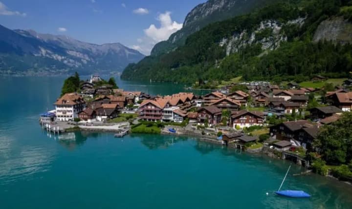 switzerland-offers-50-thousand-francs-for-the-idea-of-clearing-lakes-of-ammunition