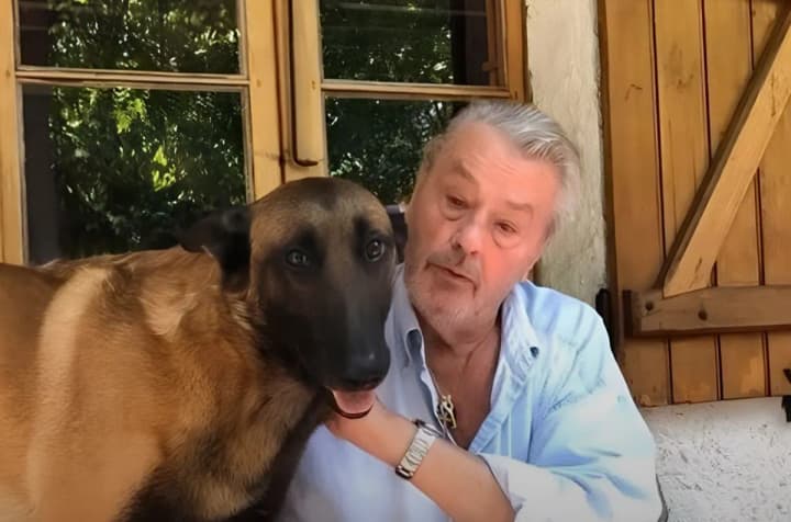 alain-delons-family-refused-to-put-his-dog-to-sleep-as-he-requested-in-his-will