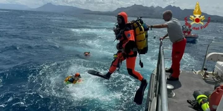 v-italii-na-zatonulii-yakhti-znaishly-tila-brytanskoho-miliardera-maika-lincha-ta-yoho-donky-zmi