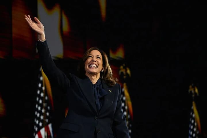 kamala-kharris-ofitsialno-stala-kandidatom-ot-demokratov-na-post-prezidenta-ssha-cnn