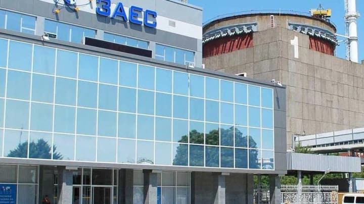 power-engineers-restore-high-voltage-power-line-to-occupied-znpp-damaged-by-shelling