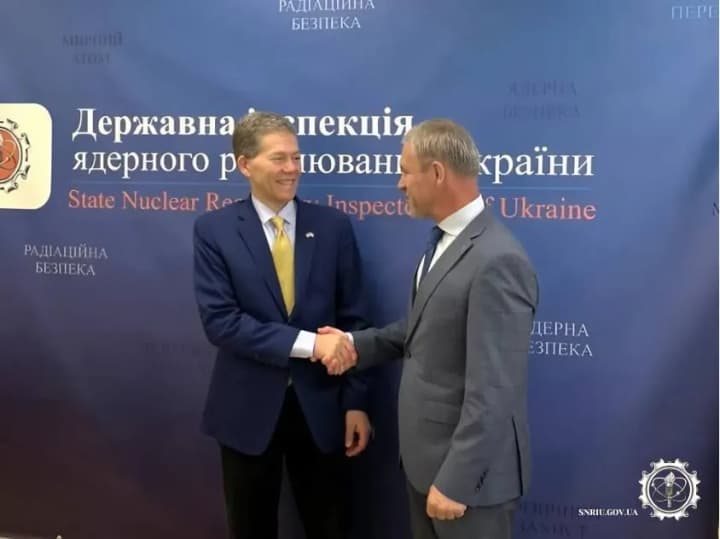 ukraina-ta-ssha-obhovoryly-spivpratsiu-u-sferi-yadernoi-bezpeky