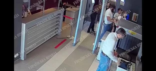 ukrainskii-deputat-artem-dmitruk-peresek-granitsu-s-moldovoi-i-pokinul-stranu-podrobnosti-sobitii-up