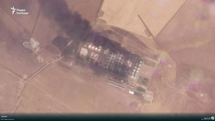 pozhezha-na-naftobazi-u-rostovskii-oblasti-rf-tryvaie-11-i-den-ziavyvsia-novyi-suputnykovyi-znimok