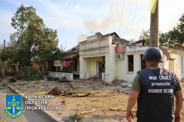 russian-army-strikes-kupyansk-with-fab-500-bomb-number-of-wounded-rises-to-11-including-two-policemen