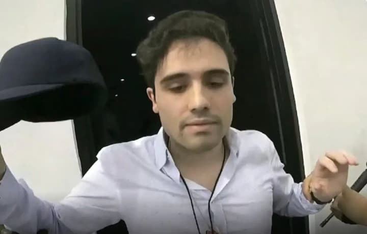 meksiki-svyazivaet-pokhishchenie-narkobossa-maio-sambadi-s-osvobozhdeniem-narkotorgovtsa-ovidio-gusmana-v-ssha