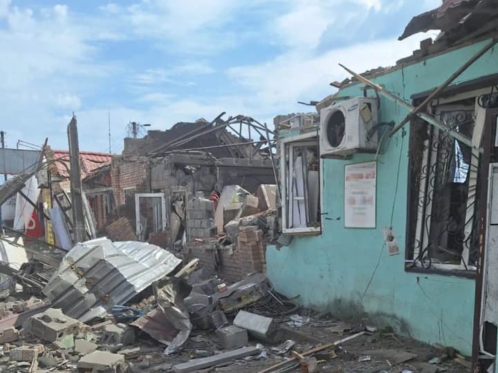 russias-strike-on-the-center-of-kurakhove-the-prosecutors-office-told-about-the-victims-and-showed-the-consequences