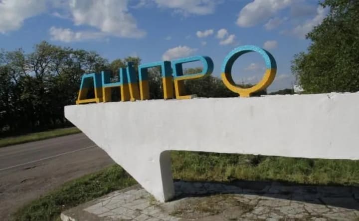 u-dnipri-prolunaly-vybukhy--3