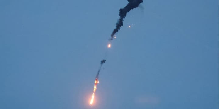 padenie-vrazheskikh-oblomkov-vizvalo-pozhar-v-okrestnostyakh-chernigova