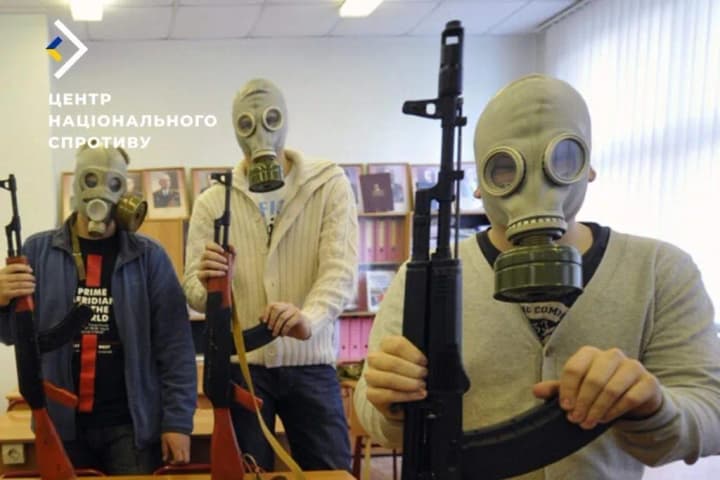 russian-invaders-are-militarizing-ukrainian-children-in-the-occupied-territories-resistance
