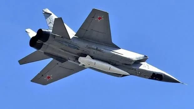 two-mig-31ks-take-off-from-savasleyka-airfield-ukrainian-air-force