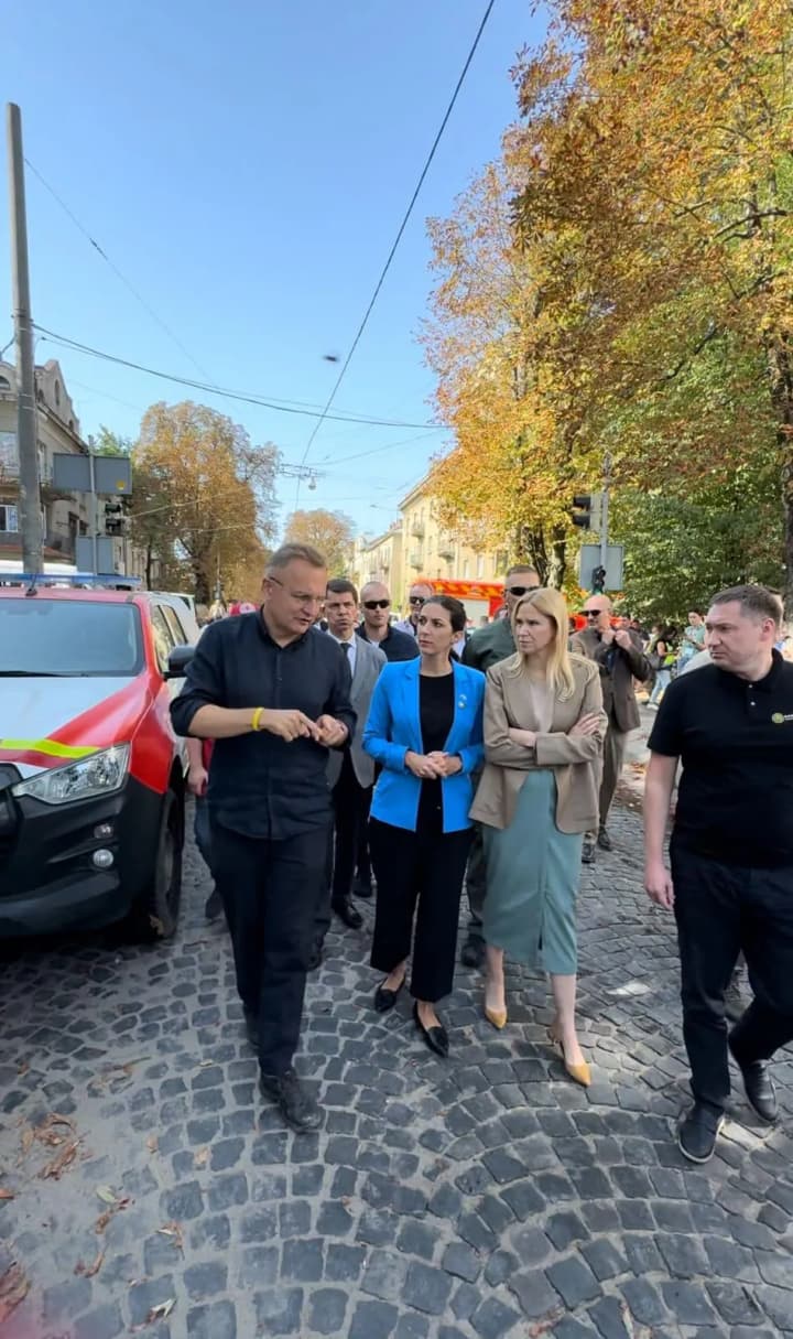 after-the-russian-missile-attack-speaker-of-the-czech-chamber-of-deputies-visits-lviv