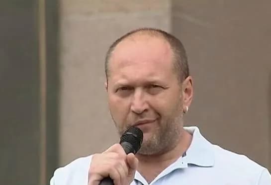 eks-nardepa-berezu-poimali-na-manipulyatsiyakh-sbezhal-iz-ukraini-i-ne-mozhet-dokazat-chto-ne-yavlyaetsya-uklonistom-smi