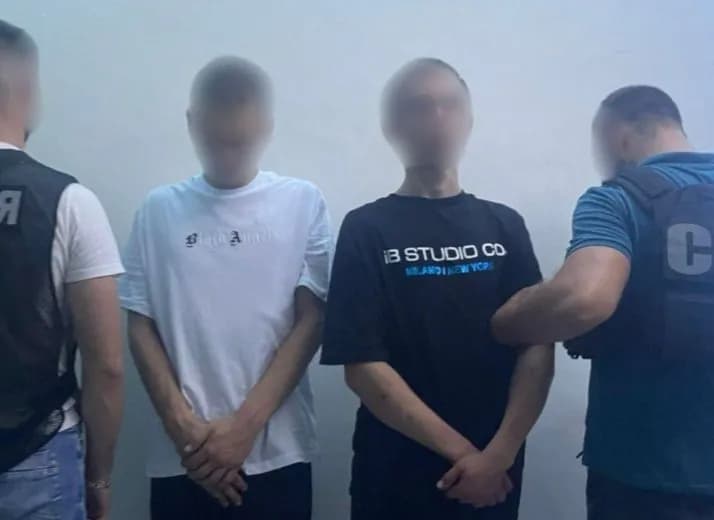 pidpaliuvaly-u-cherkasakh-viiskovi-avtivky-zatrymano-dvokh-zhyteliv-mista