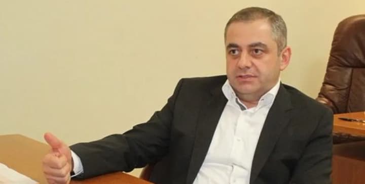 zovnishnii-vplyv-ta-zaanhazhovanist-shcho-vstyh-rozpovisty-uhlava-pro-nabu-pered-svoim-zvilnenniam