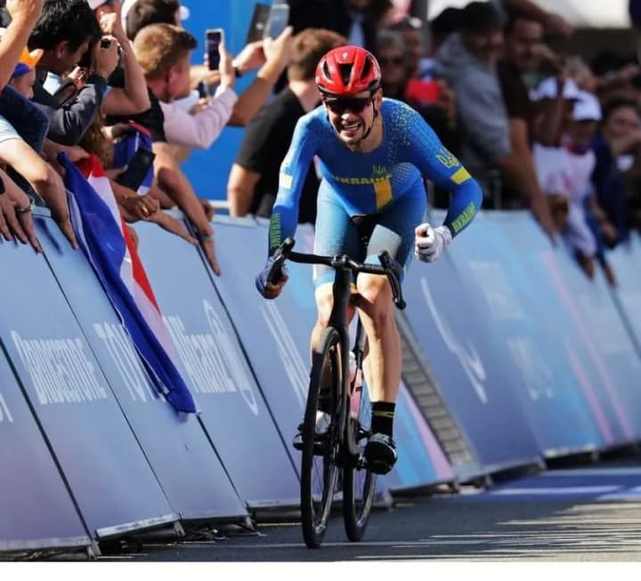 ukrainian-dementiev-wins-gold-at-paralympics-2024-in-cycling