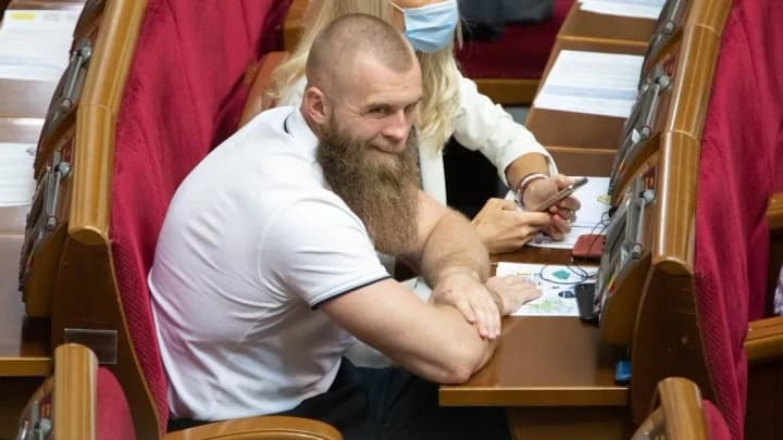 prosecutor-generals-office-appeals-to-a-number-of-countries-to-detain-and-arrest-dmytruk