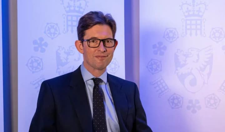 mi-5-razvedka-rf-natselivaetsya-chtobi-vizvat-khaos-na-britanskikh-i-yevropeiskikh-ulitsakh-vvs