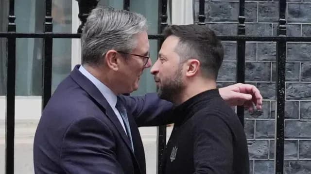 zelenskyi-prybuv-do-londona-rozpochav-zustrich-iz-premierom-starmerom