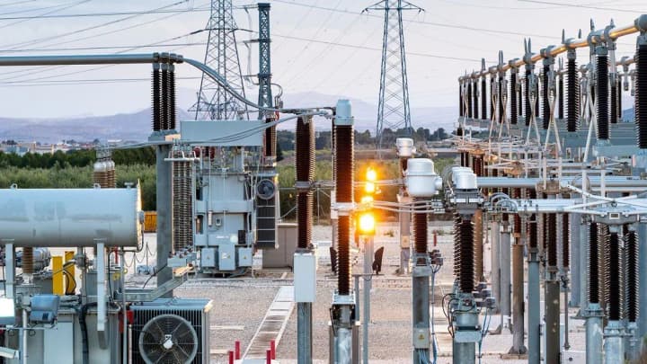 preparation-for-winter-ukrenergo-has-accumulated-a-threefold-stock-of-repair-equipment