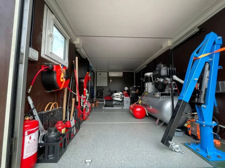 modular-shelters-generators-and-bulldozers-70-new-engineering-assets-put-into-service-in-the-armed-forces-of-ukraine-this-year