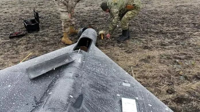 rossiyane-ustanavlivayut-starlink-na-shekhedi-v-kniise-obyasnili-dlya-chego