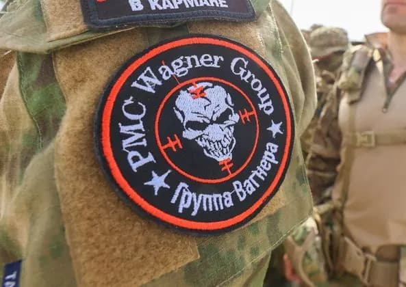 in-the-uk-a-court-jails-a-pole-posing-as-a-wagnerian