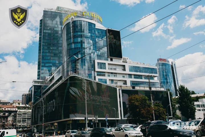 mommys-arithmetic-is-amazing-how-the-head-of-the-arma-duma-presents-information-about-gulliver-in-his-own-way