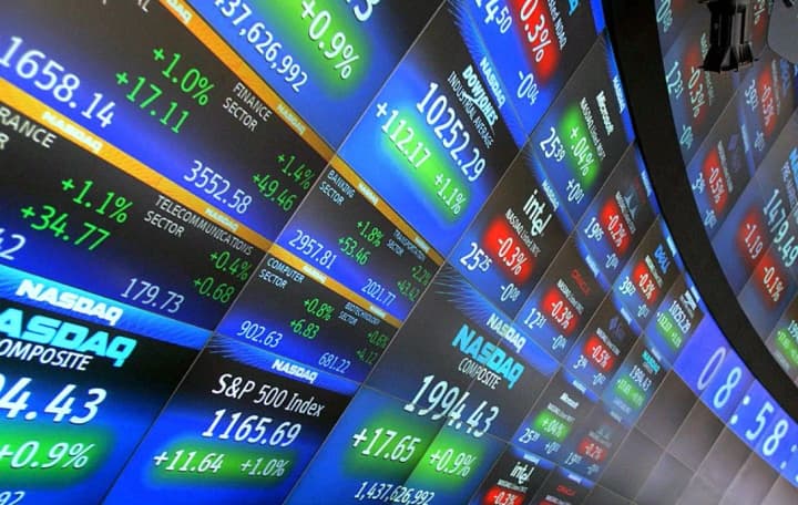 goldman-sachs-prognoziruet-rost-aktsii-a-takzhe-perechislyaet-sektora-kotorie-mogut-viigrat-posle-viborov-v-ssha