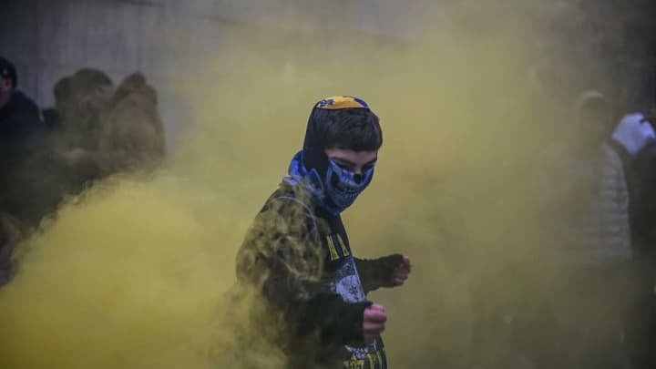 izrailski-fanaty-makkabi-povernulysia-z-amsterdama-pislia-napadiv