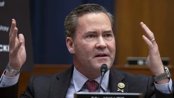 tramp-zaproponuvav-maiku-volttsu-posadu-radnyka-z-pytan-natsbezpeky-cnn